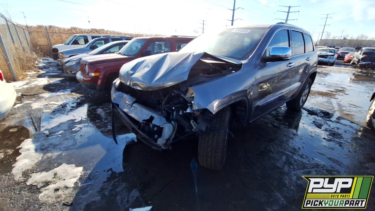 2011 JEEP GRAND CHEROKEE partes disponibles