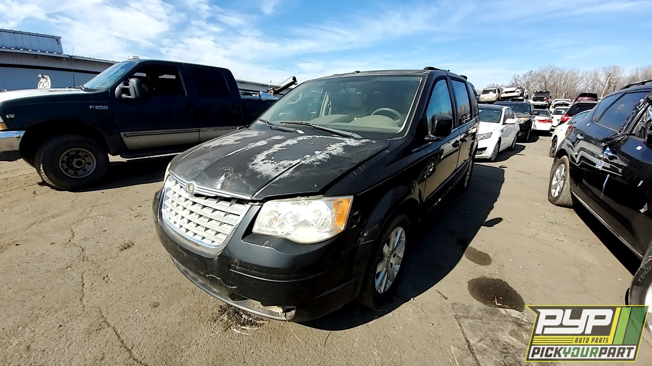 2008 CHRYSLER TOWN & COUNTRY partes disponibles