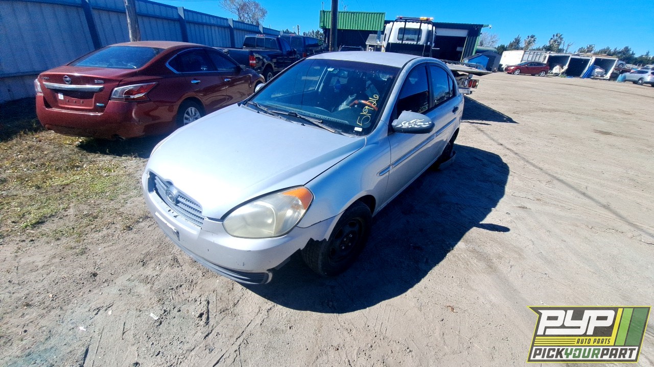 2008 HYUNDAI ACCENT available for parts