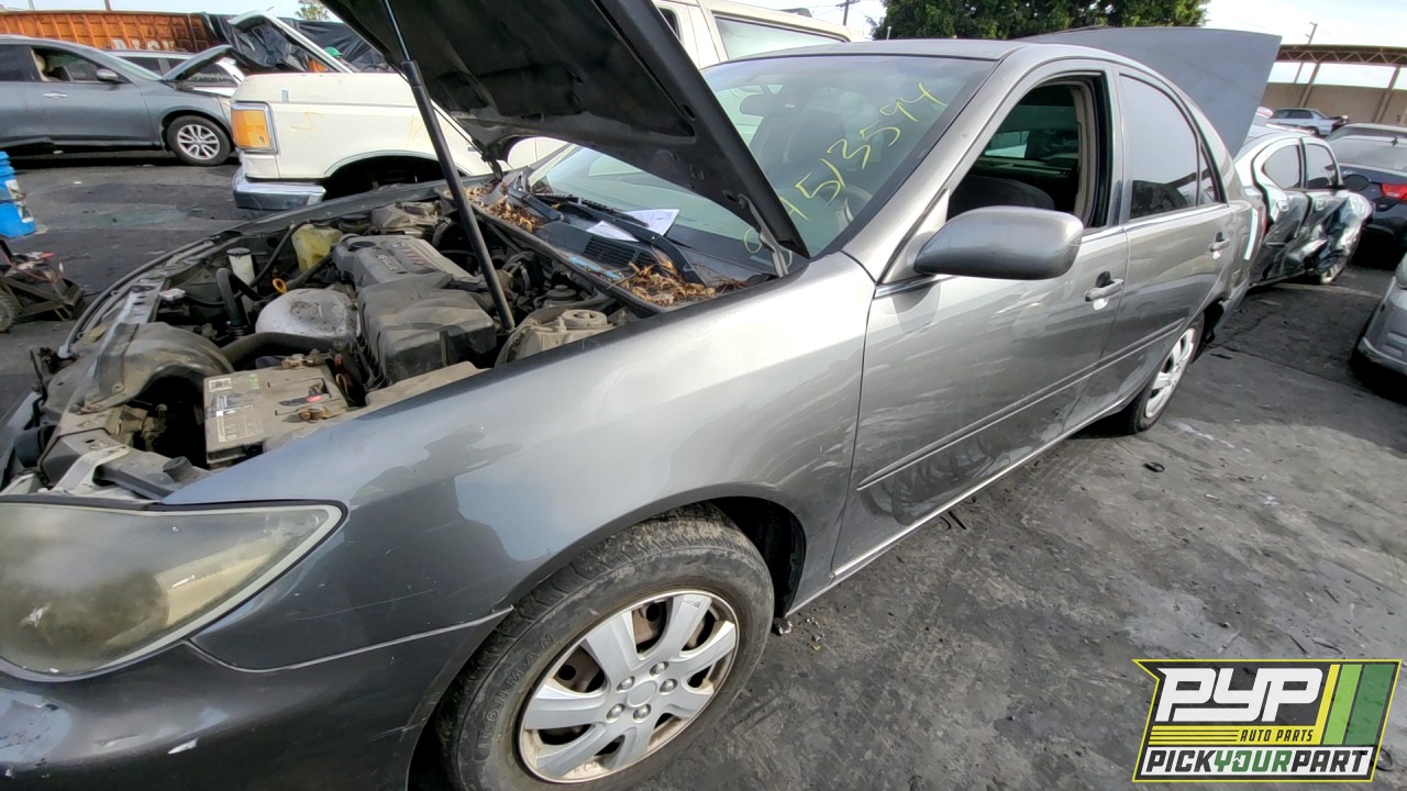 2002 TOYOTA CAMRY partes disponibles