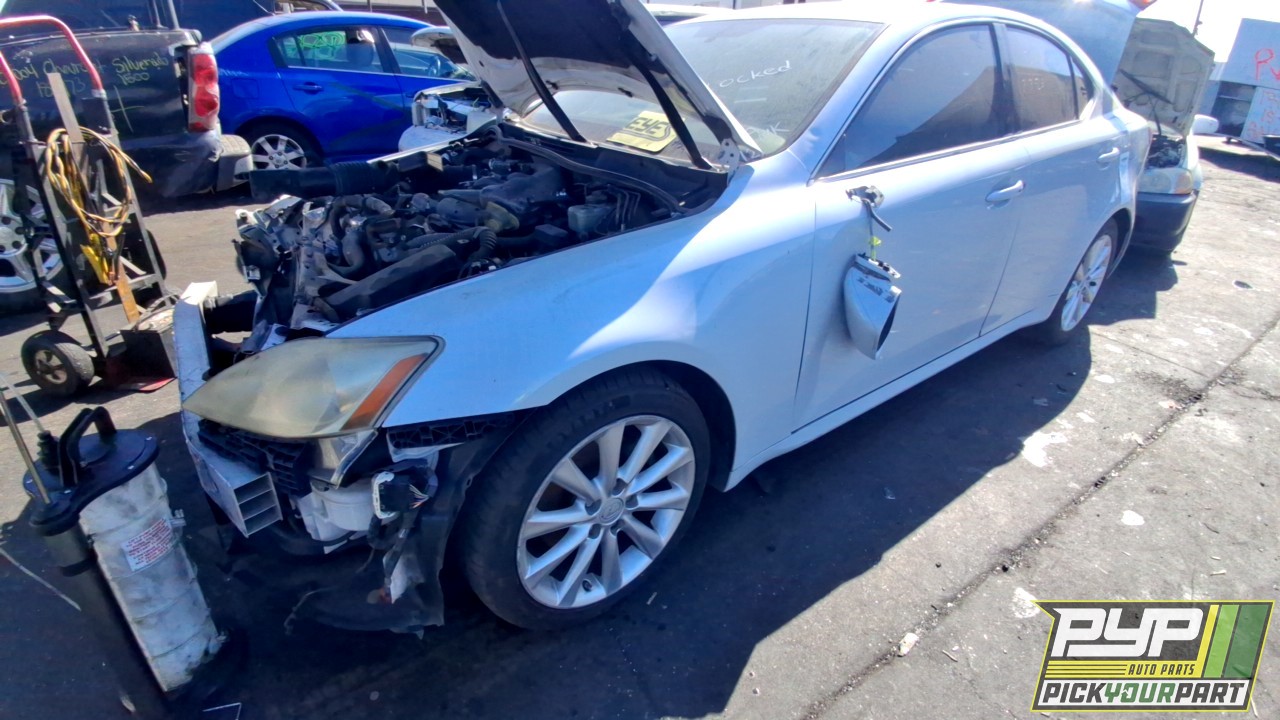 2010 LEXUS IS 250 partes disponibles