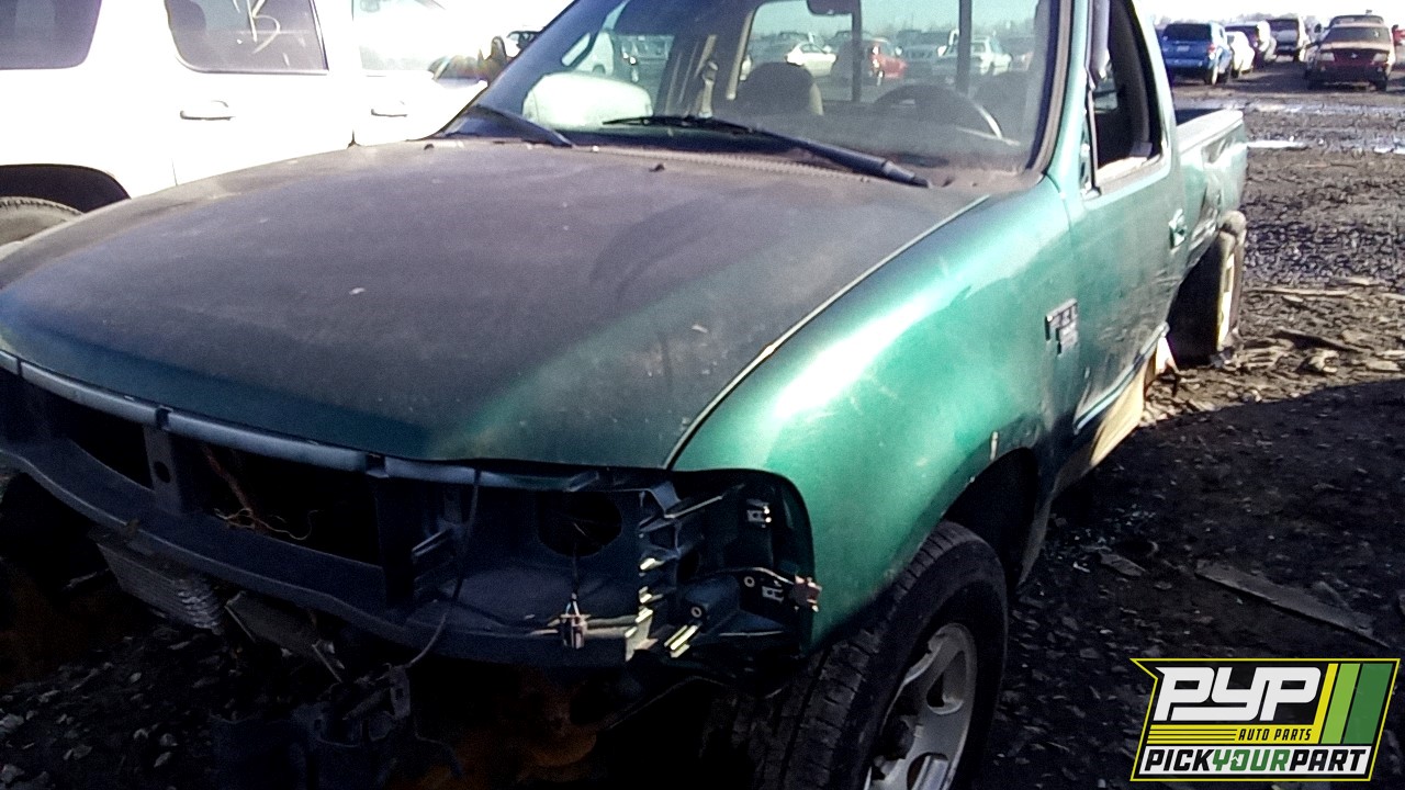 2000 FORD F-150 available for parts
