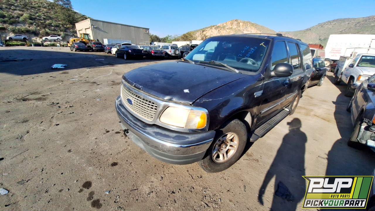 2001 FORD EXPEDITION available for parts
