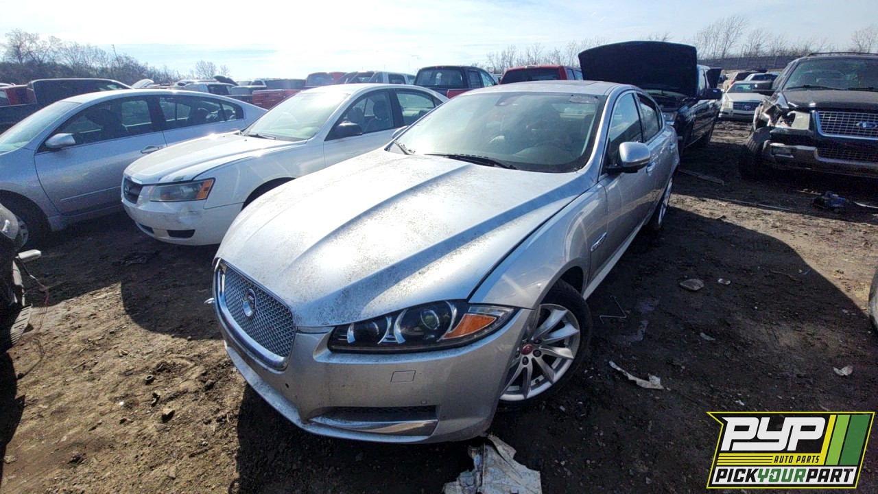 2015 JAGUAR XF partes disponibles