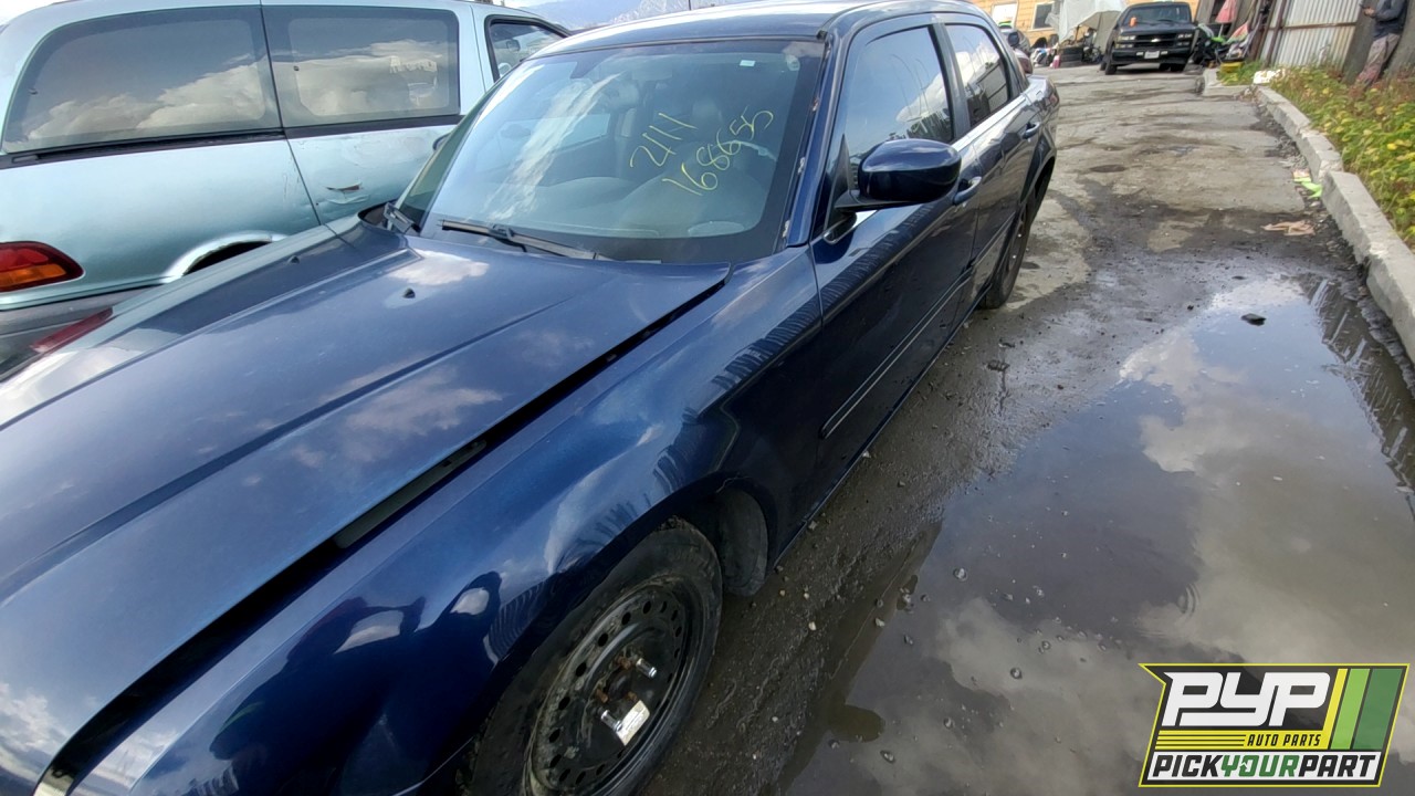 2005 CHRYSLER 300 partes disponibles