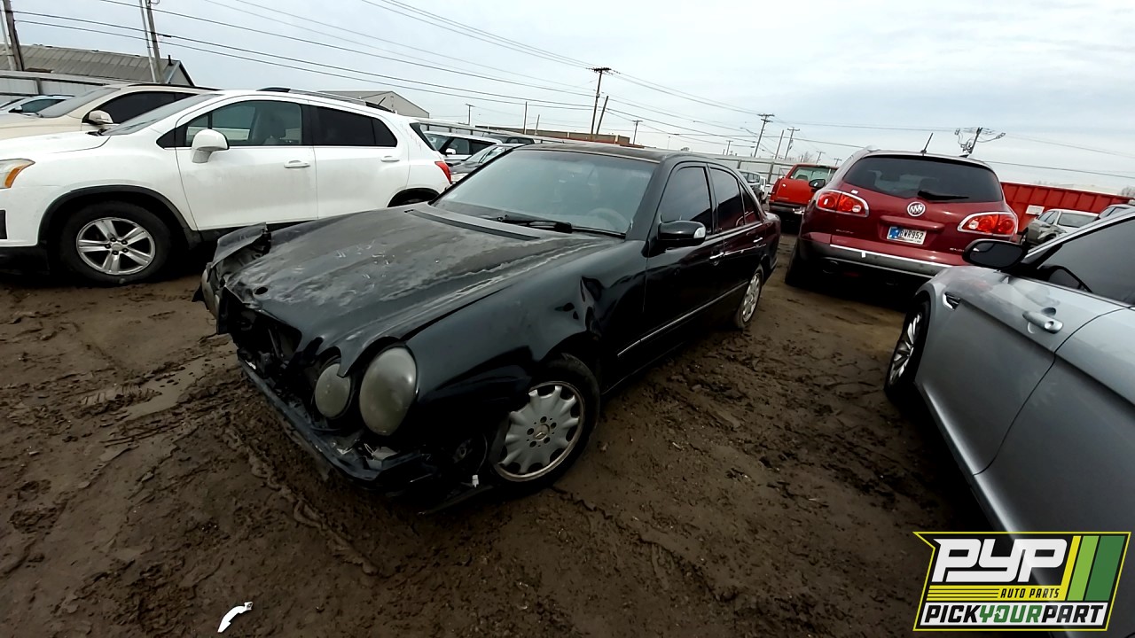 2001 MERCEDES-BENZ E320 available for parts