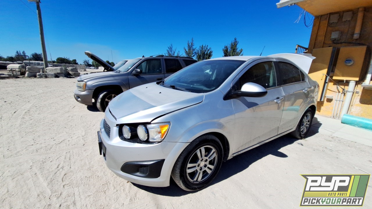 2012 CHEVROLET SONIC partes disponibles