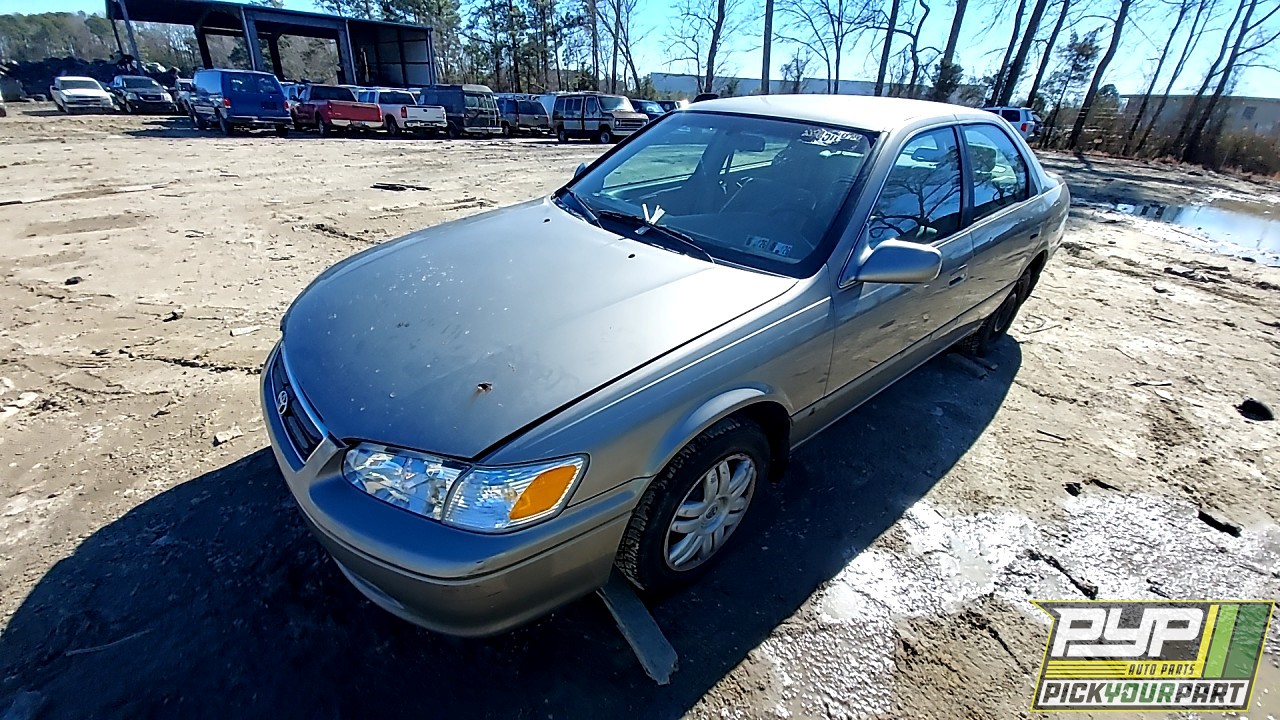 2000 TOYOTA CAMRY available for parts