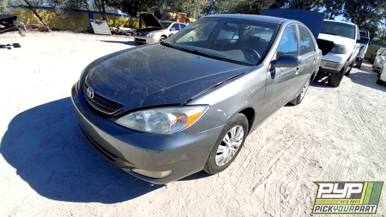 2004 TOYOTA CAMRY partes disponibles