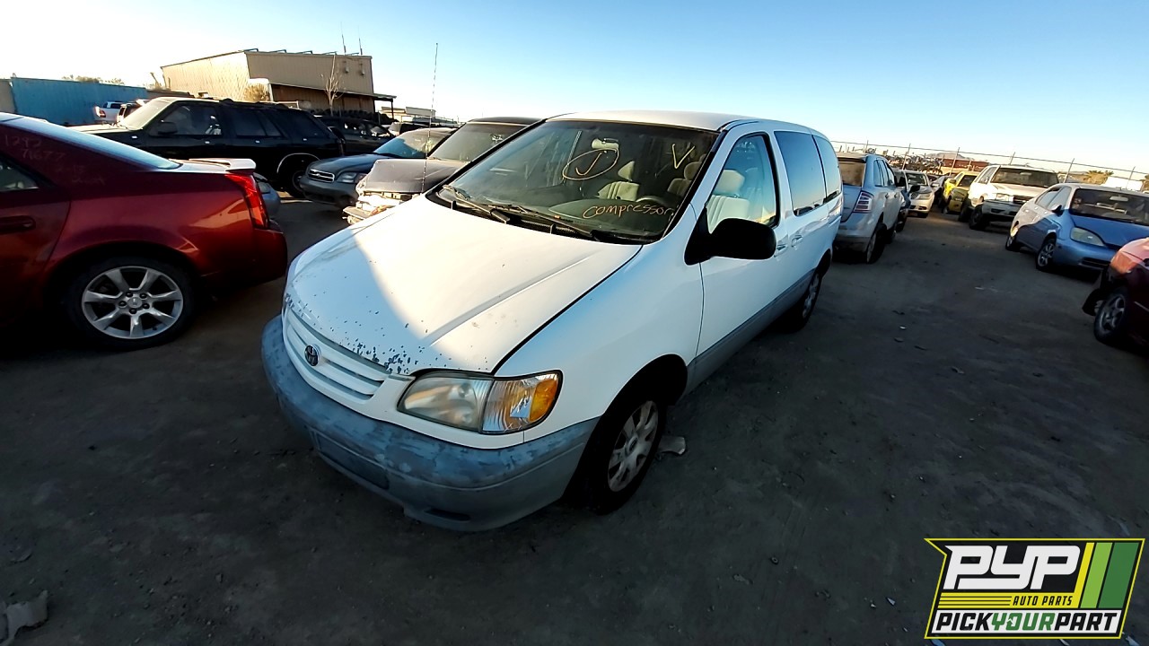 2001 TOYOTA SIENNA available for parts