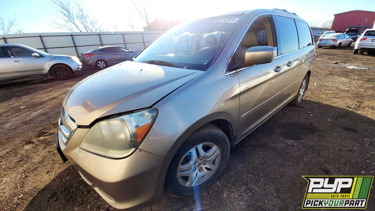 2006 HONDA ODYSSEY available for parts