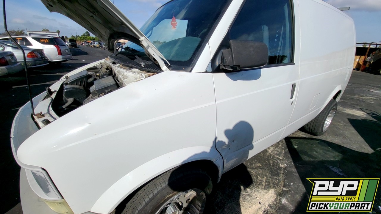 2004 CHEVROLET ASTRO partes disponibles