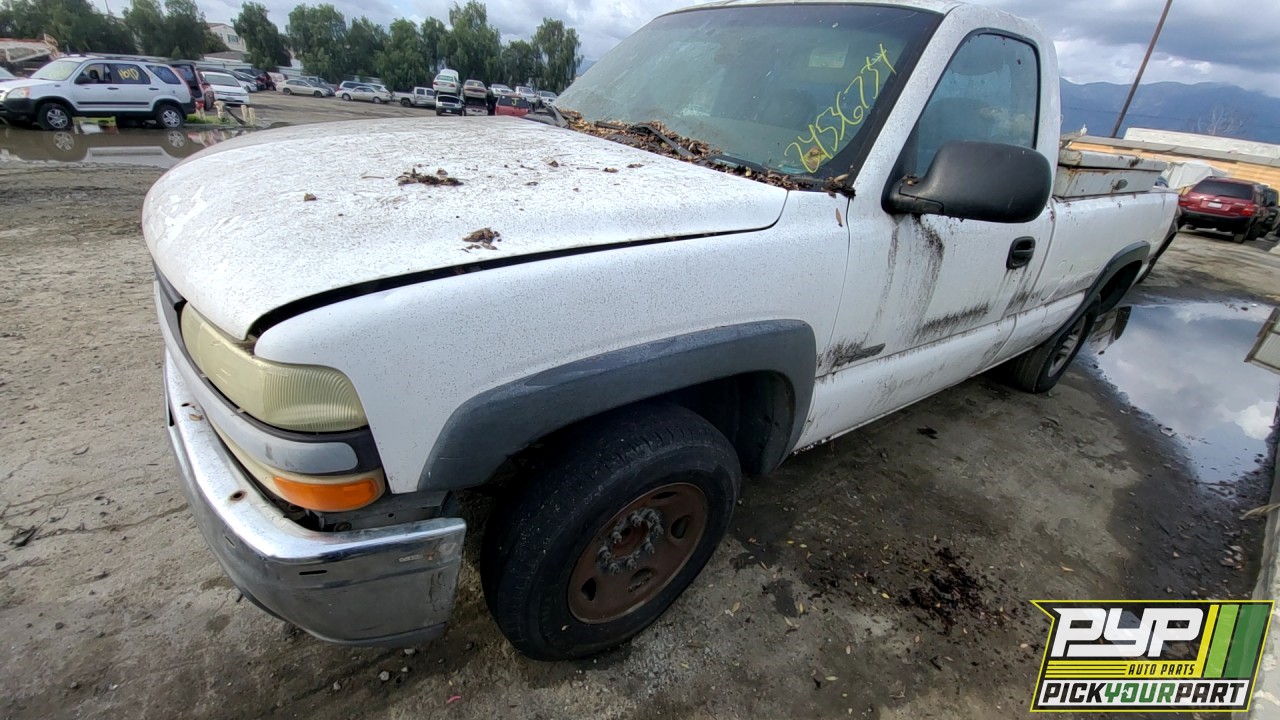 2002 CHEVROLET SILVERADO 2500 partes disponibles
