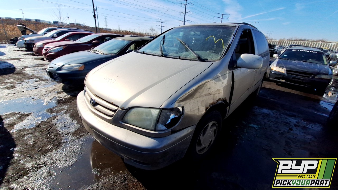 2002 TOYOTA SIENNA available for parts