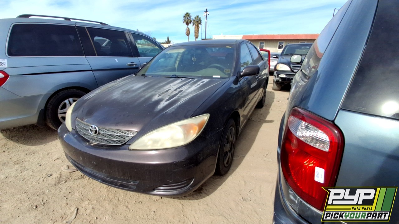 2004 TOYOTA CAMRY partes disponibles