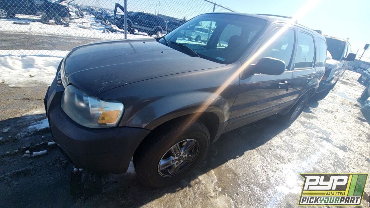 2006 FORD ESCAPE available for parts