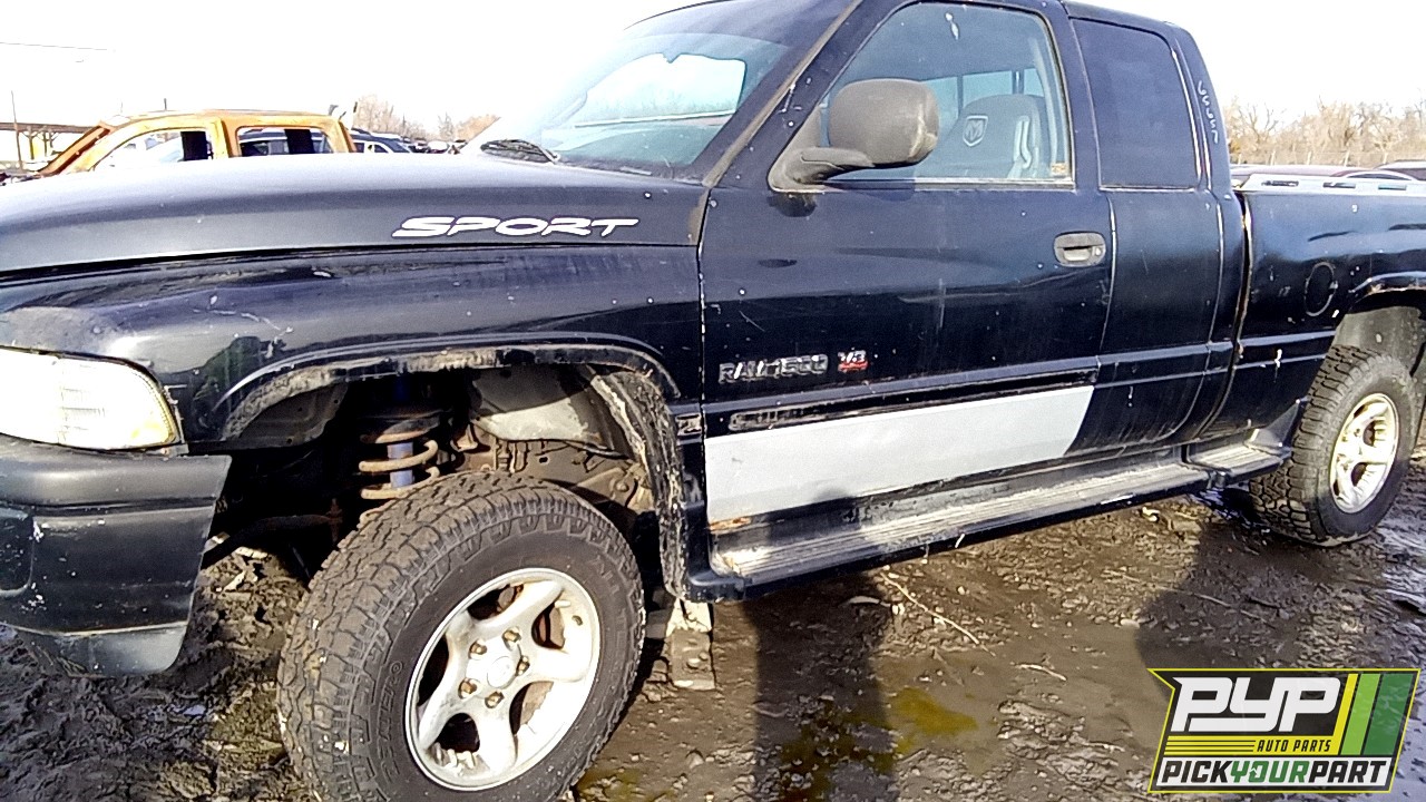 2000 DODGE RAM 1500 available for parts