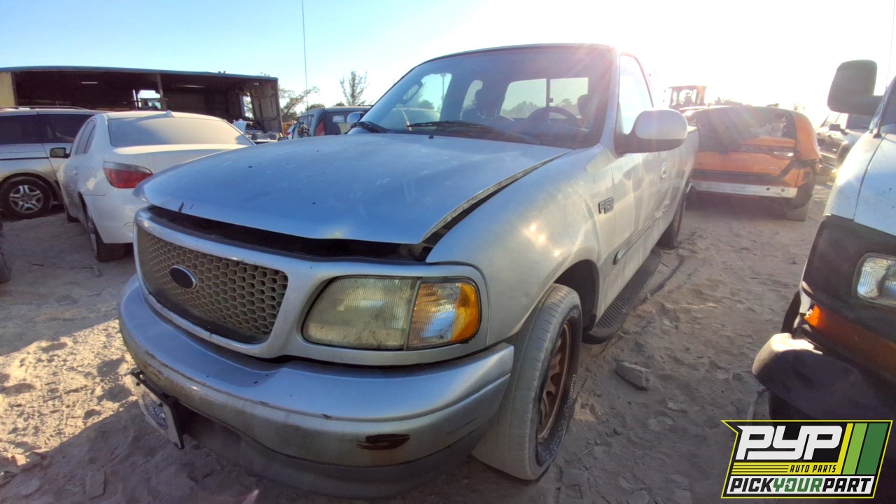 2003 FORD F-150 available for parts