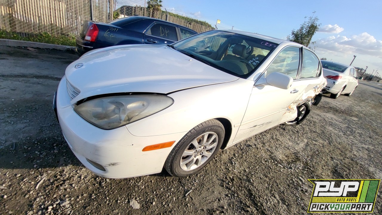 2002 LEXUS ES300 partes disponibles