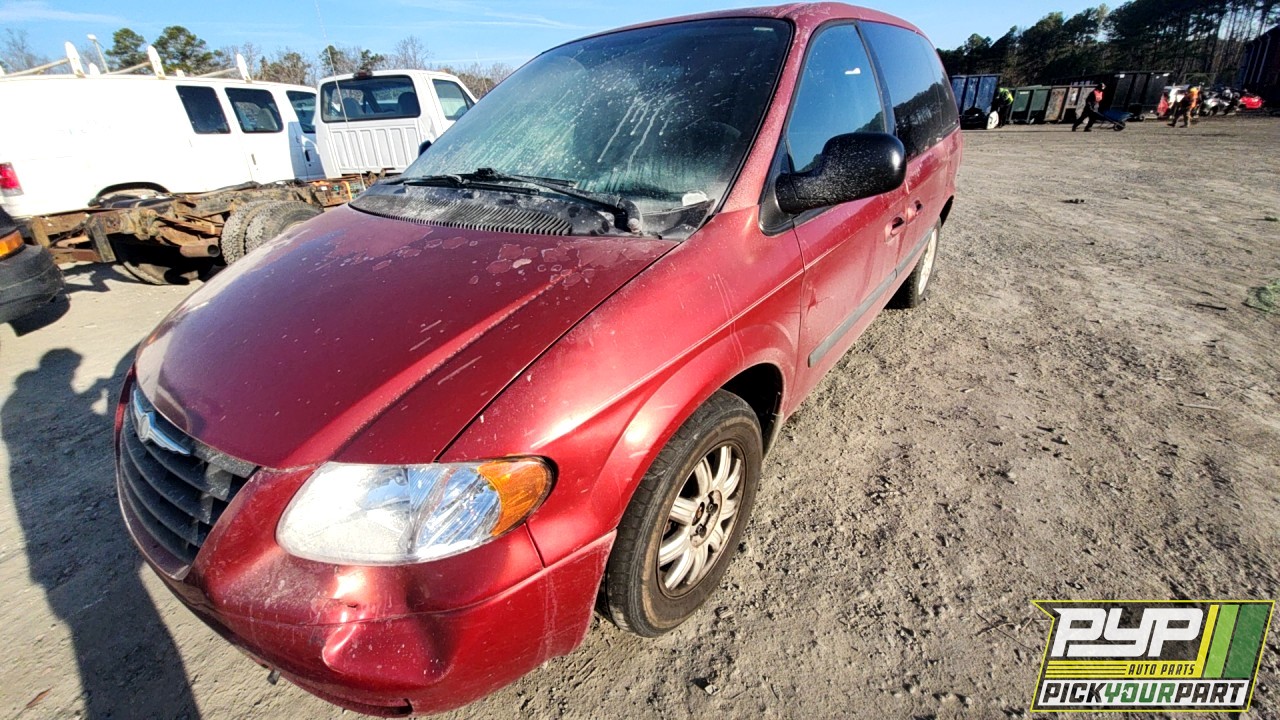 2006 CHRYSLER TOWN & COUNTRY available for parts