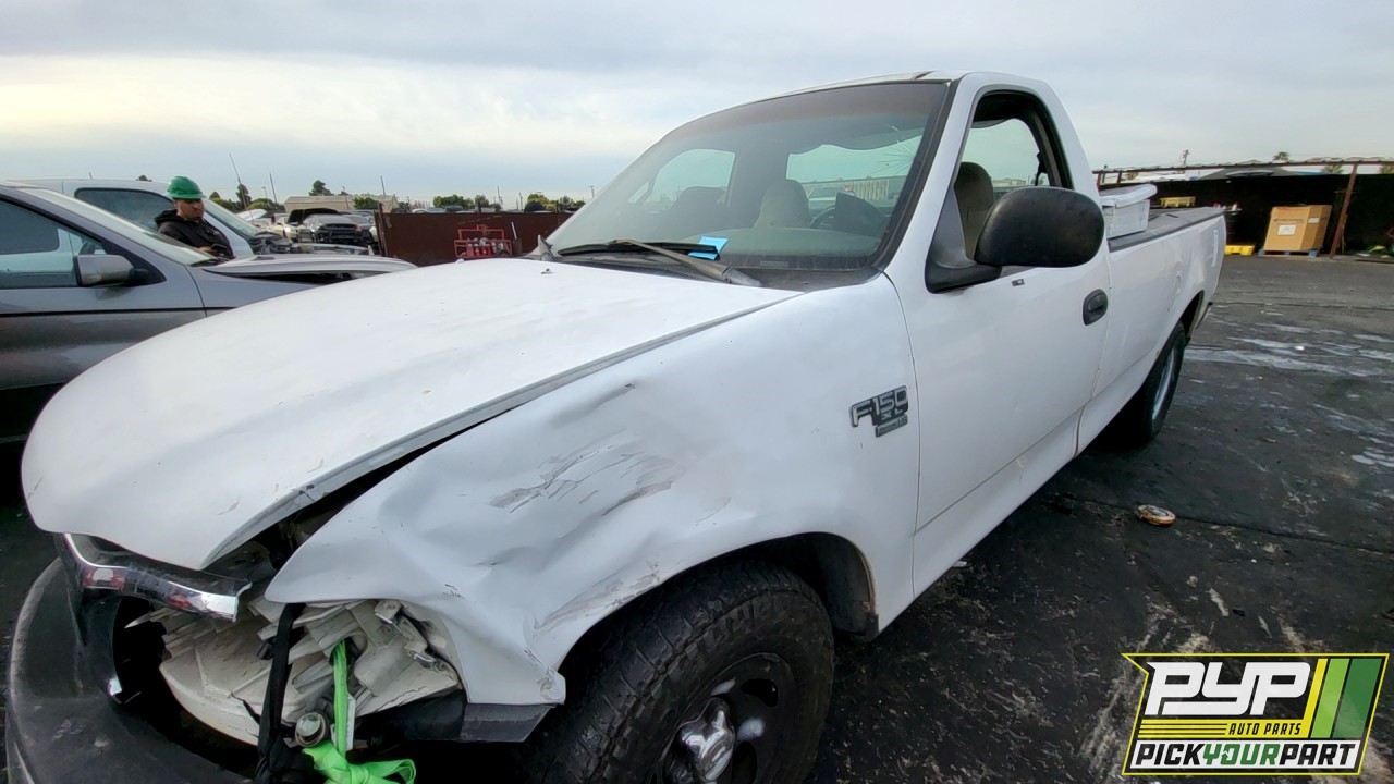 2000 FORD F-150 available for parts