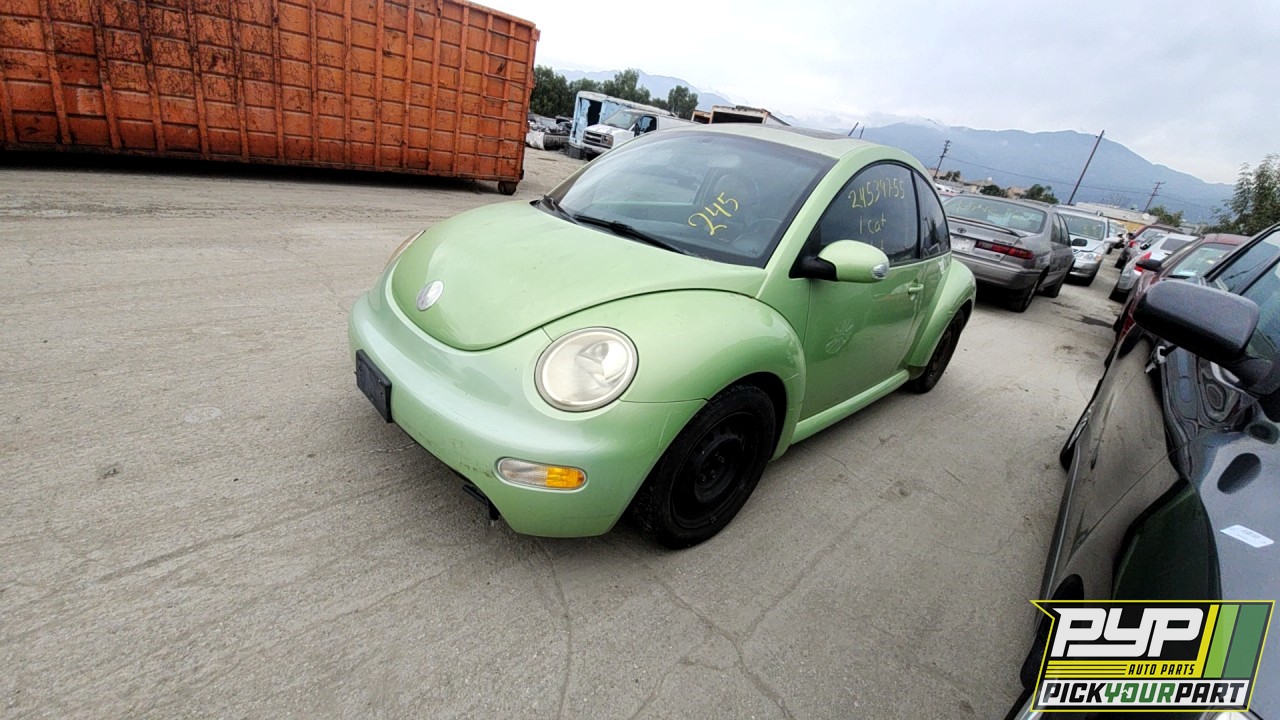 2003 VOLKSWAGEN BEETLE partes disponibles