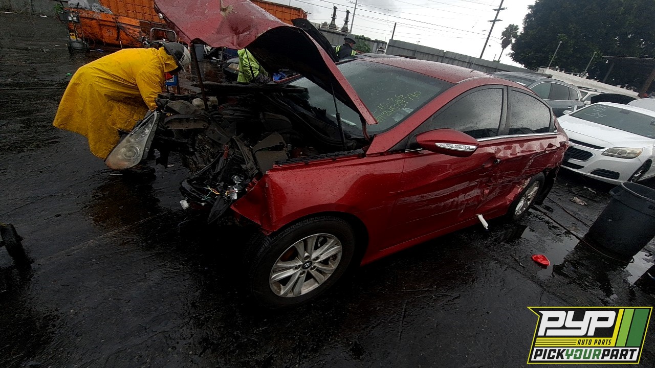 2014 HYUNDAI SONATA available for parts