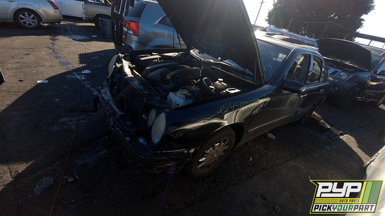 2001 MERCEDES-BENZ E320 available for parts