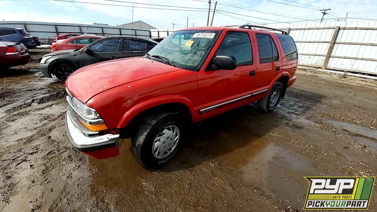 2000 CHEVROLET BLAZER available for parts