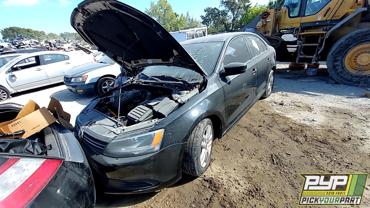 2012 VOLKSWAGEN JETTA partes disponibles