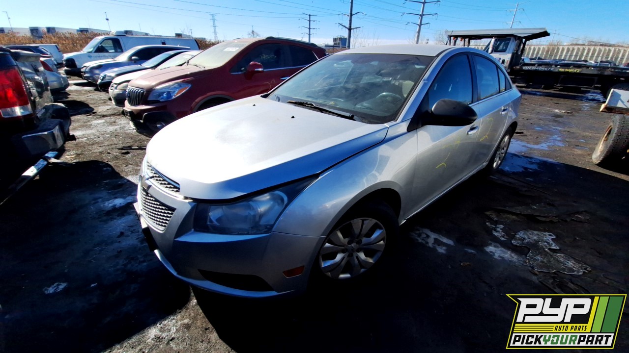 2012 CHEVROLET CRUZE partes disponibles