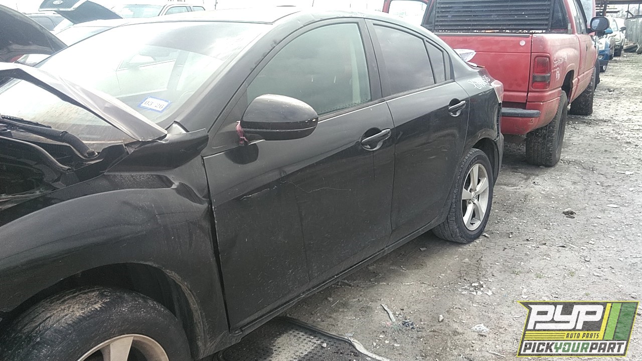 2013 MAZDA 3 partes disponibles