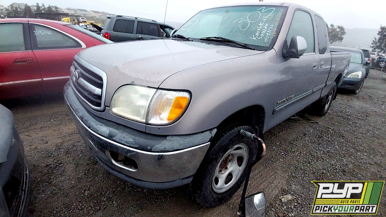 2002 TOYOTA TUNDRA partes disponibles