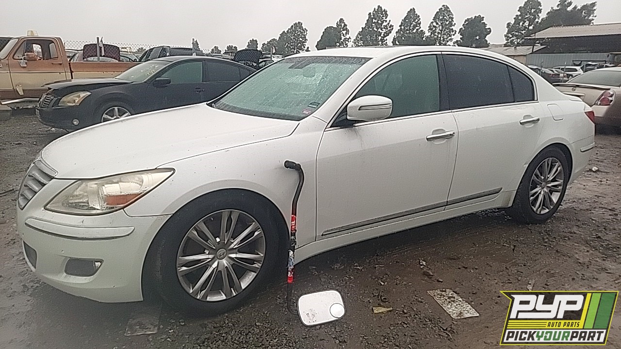 2011 HYUNDAI GENESIS partes disponibles