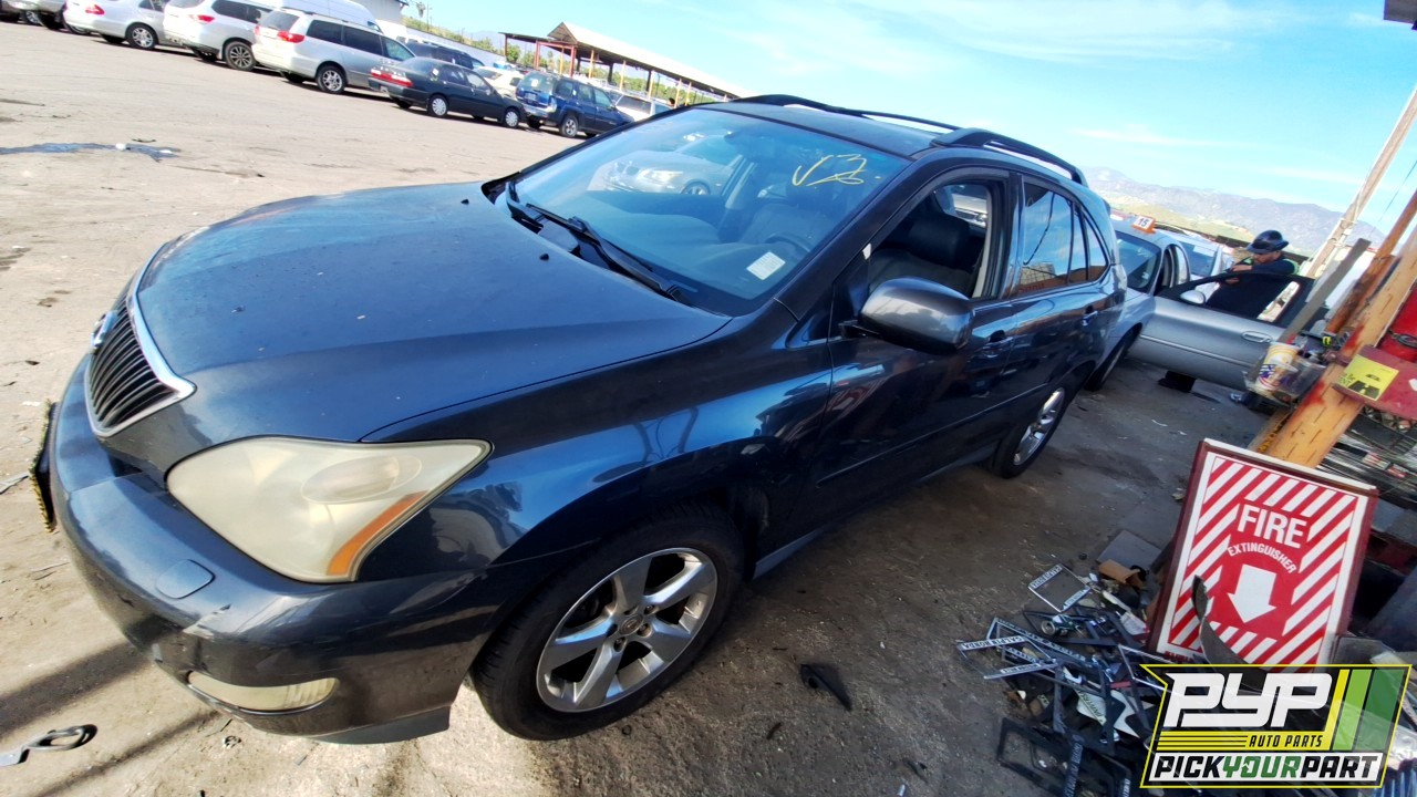 2004 LEXUS RX330 partes disponibles