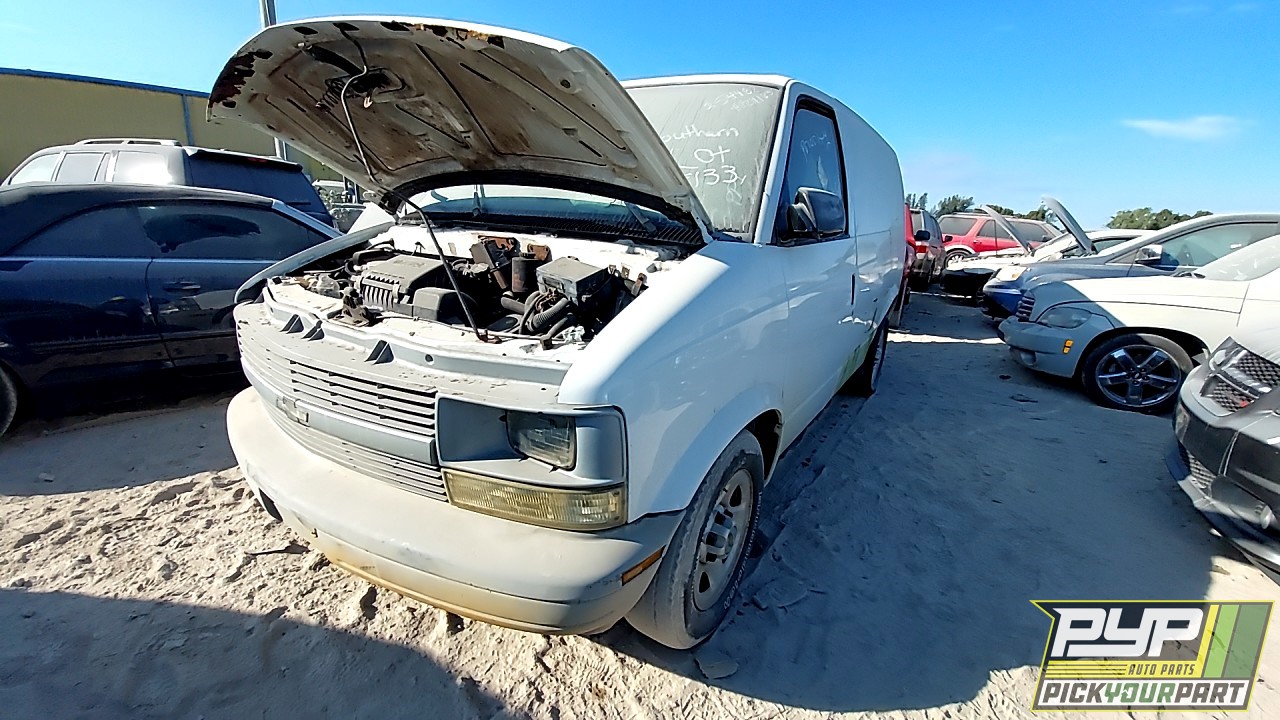 2005 CHEVROLET ASTRO available for parts