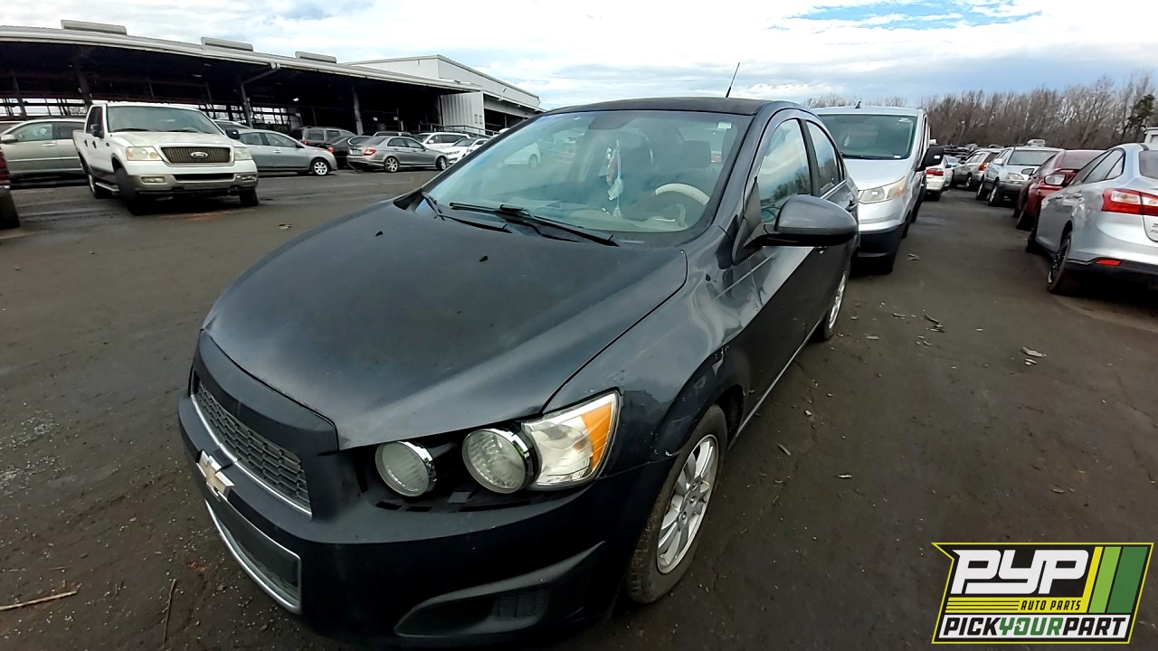 2013 CHEVROLET SONIC partes disponibles