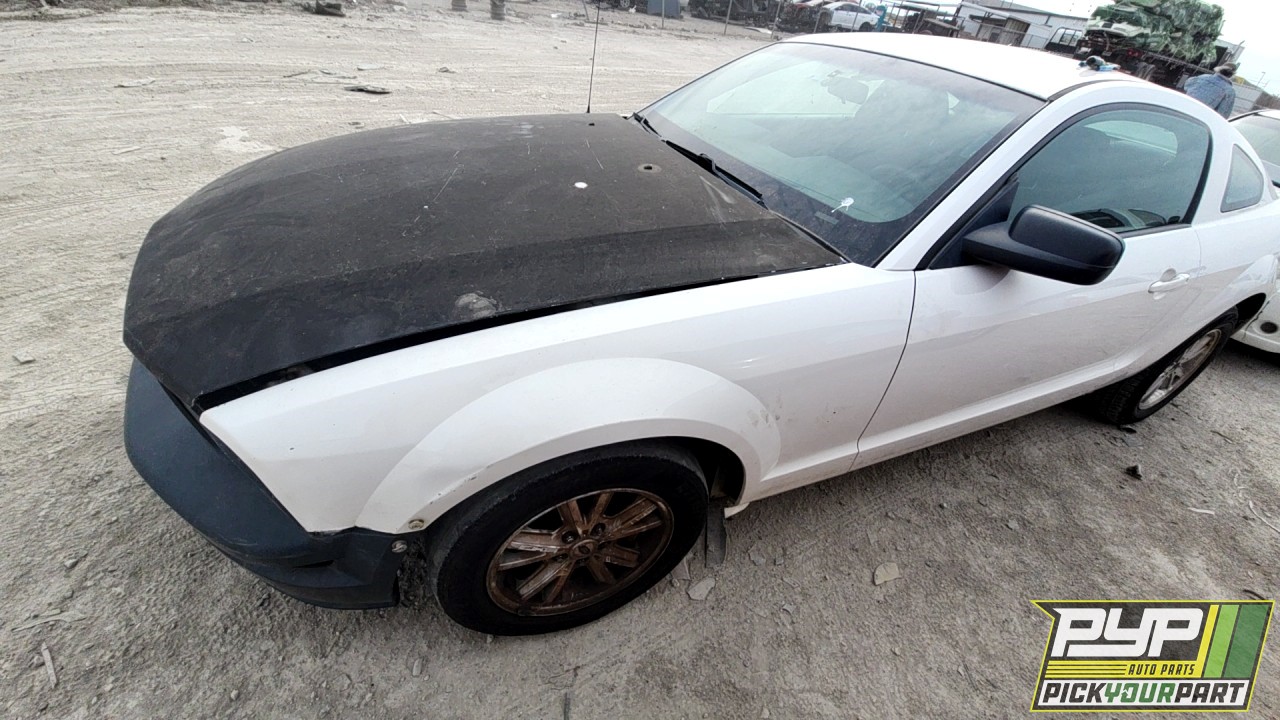 2009 FORD MUSTANG available for parts