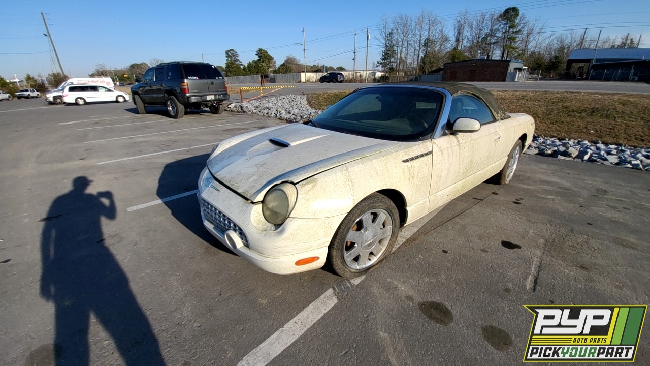 2003 FORD THUNDERBIRD partes disponibles