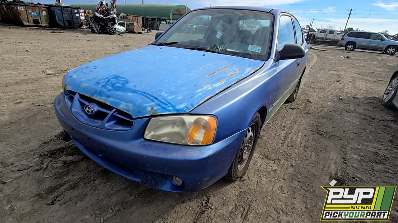 2002 HYUNDAI ACCENT partes disponibles