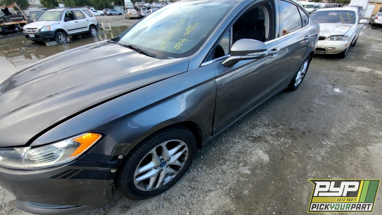 2013 FORD FUSION partes disponibles