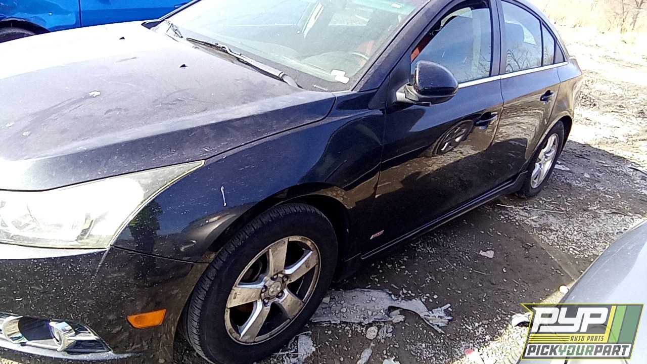 2013 CHEVROLET CRUZE partes disponibles