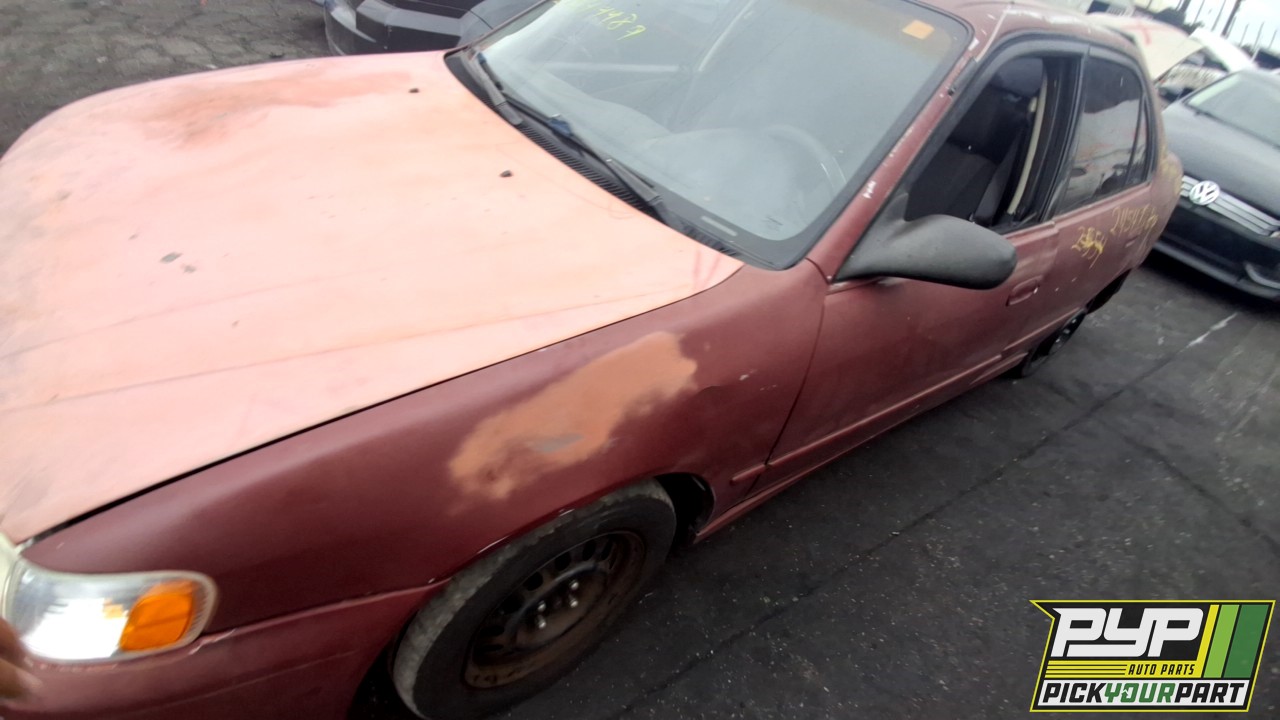 2002 TOYOTA COROLLA partes disponibles