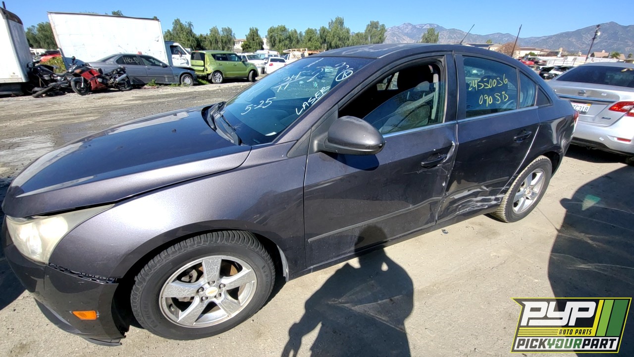 2011 CHEVROLET CRUZE partes disponibles