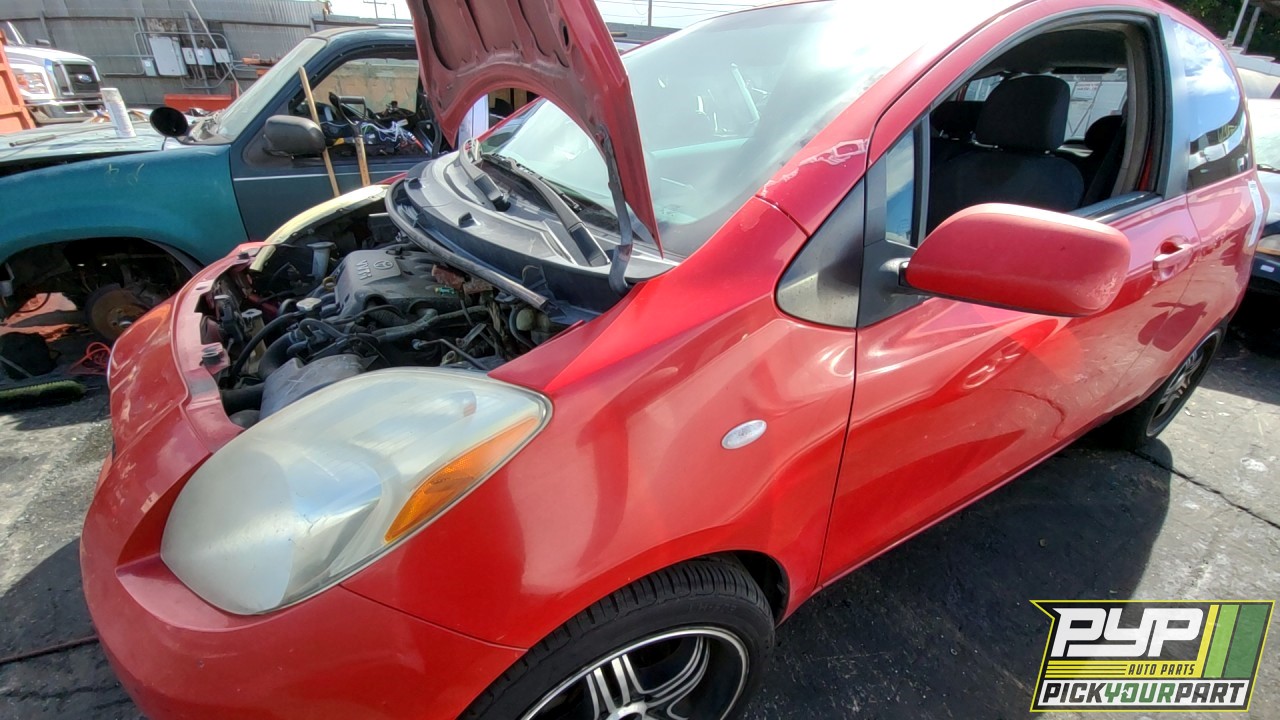 2008 TOYOTA YARIS partes disponibles