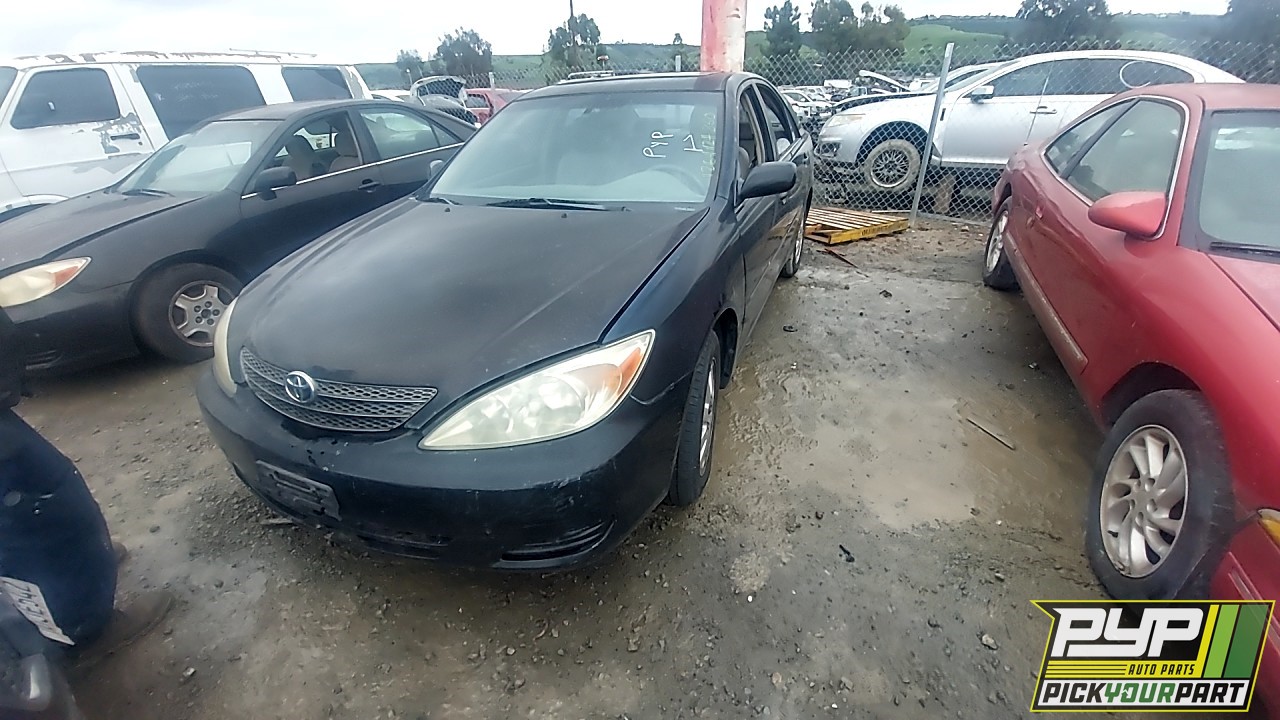 2002 TOYOTA CAMRY partes disponibles