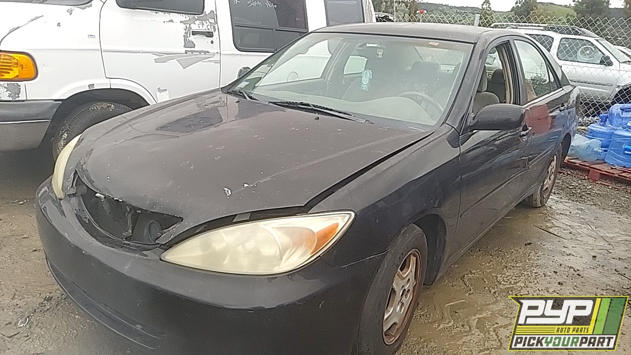 2002 TOYOTA CAMRY partes disponibles