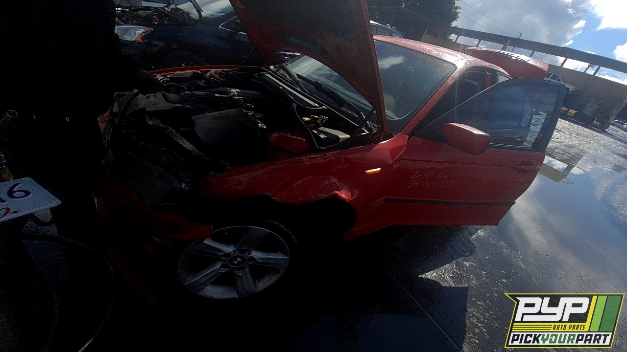 2004 BMW 325I partes disponibles