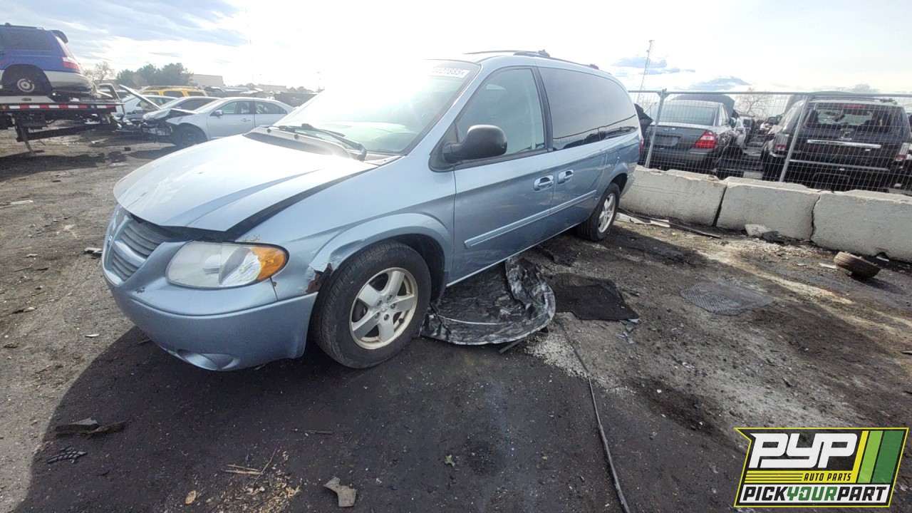 2005 DODGE GRAND CARAVAN partes disponibles