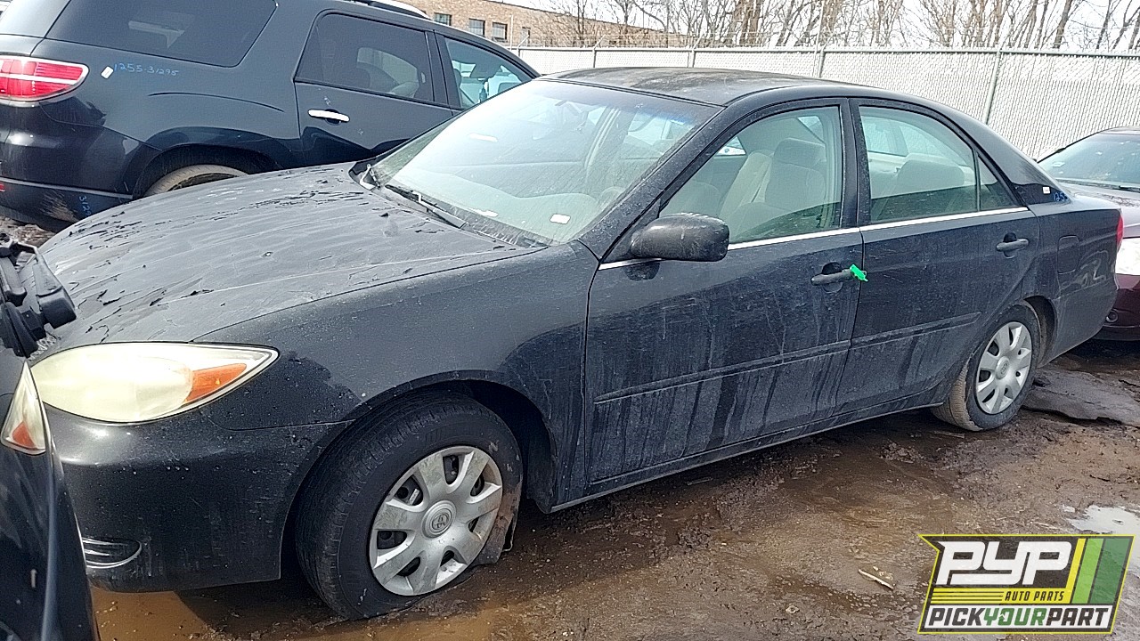 2002 TOYOTA CAMRY partes disponibles